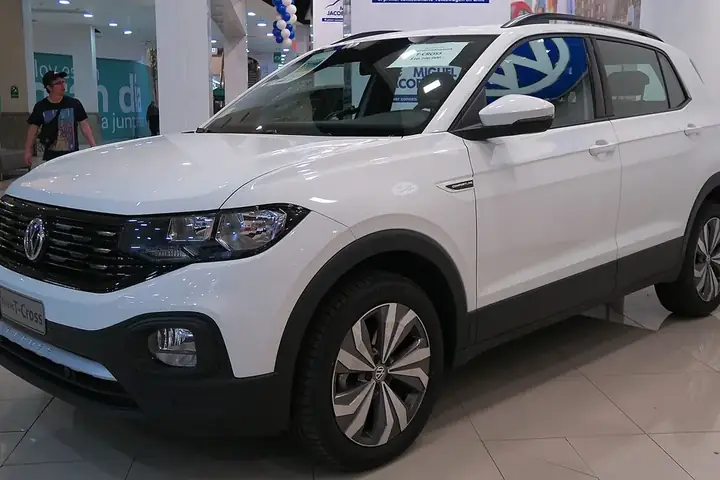 Volkswagen T-Cross branco
